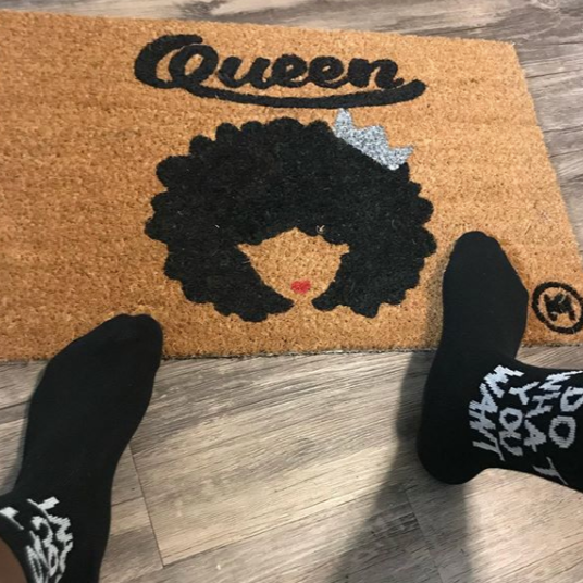 QUEEN MAT