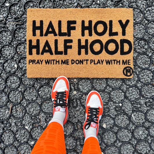 HALF HOLY HALF HOOD MAT