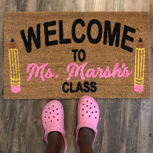 TEACHER MAT