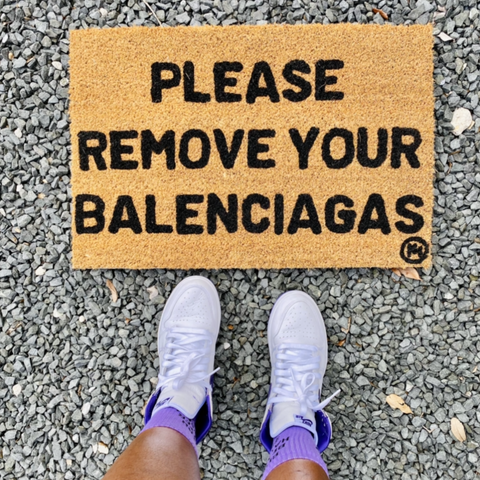 Take off your balenciaga's doormat outlet