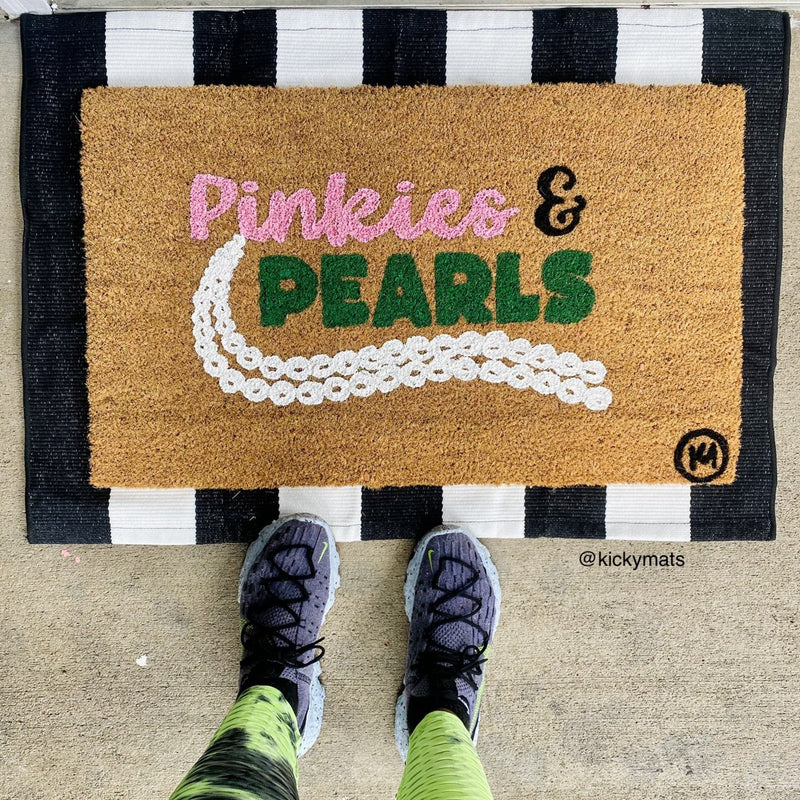 PINKIES AND PEARLS MAT