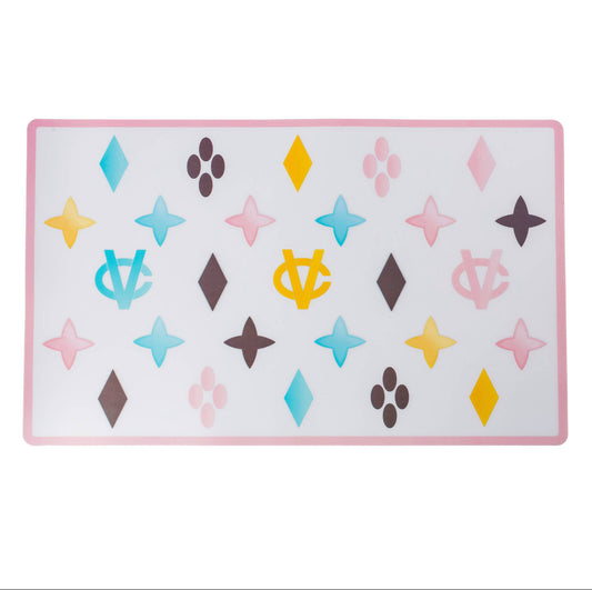 CHEWY VUITON DOG MAT (WHITE)