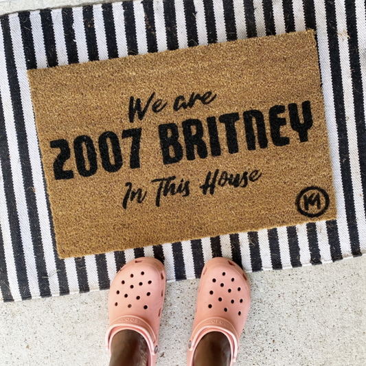 2007 BRITNEY MAT